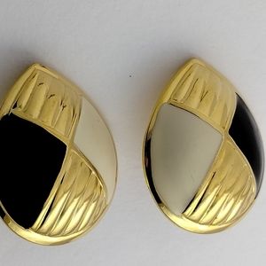Large vintage Gold tone White and Black Enamel Stud Style clip on Earrings